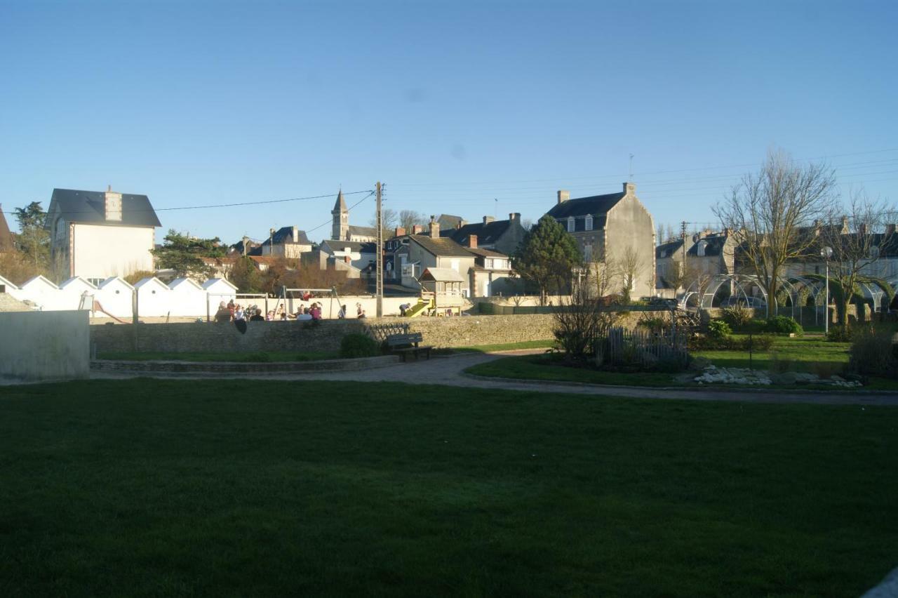 Villa Centre Ville A 100M De La Plage, Pour 20 Personnes Grandcamp-Maisy Exteriér fotografie